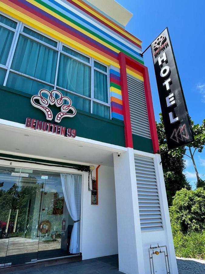 Benutten 99 Hotel Kampong Parit Tengah Εξωτερικό φωτογραφία